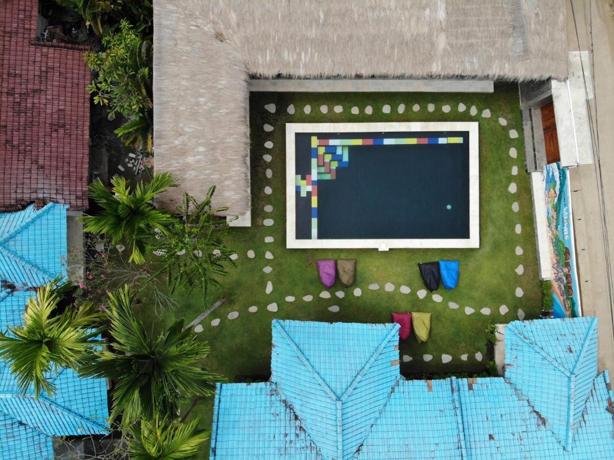 Waiwas Hostel Kuta  ภายนอก รูปภาพ